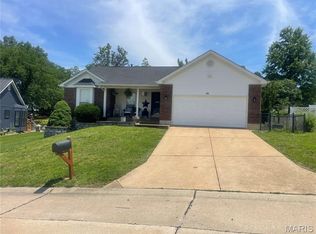 86 Adventura Dr, Festus, MO 63028
