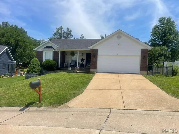 86 Adventura Dr, Festus, MO 63028