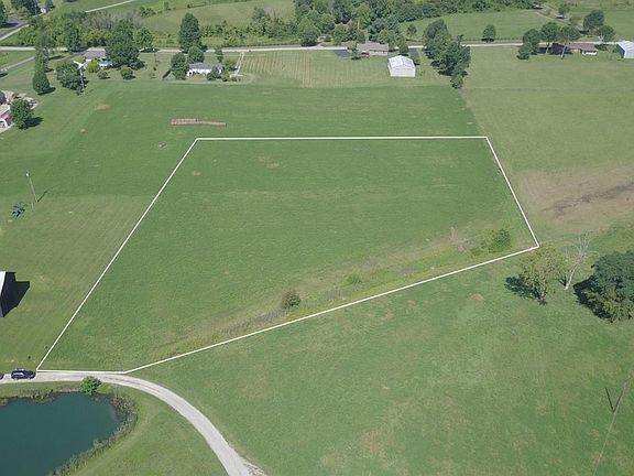 2nd image of 2 Lucas Ln #A