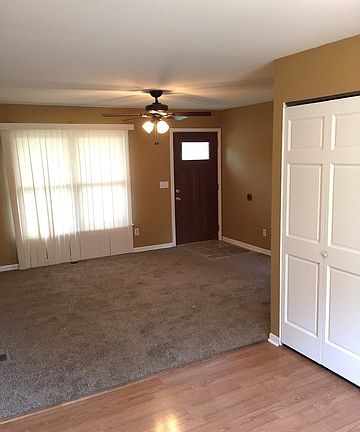 2nd image of 18 Wyndham Dr