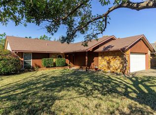 10113 S Carter Ct, Oklahoma City, OK 73159