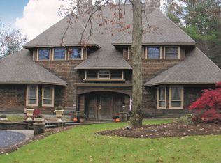 7 Pleasant Heights Dr, North Easton, MA 02356