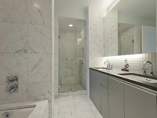 Sold by Sotheby's International Realty | media 6