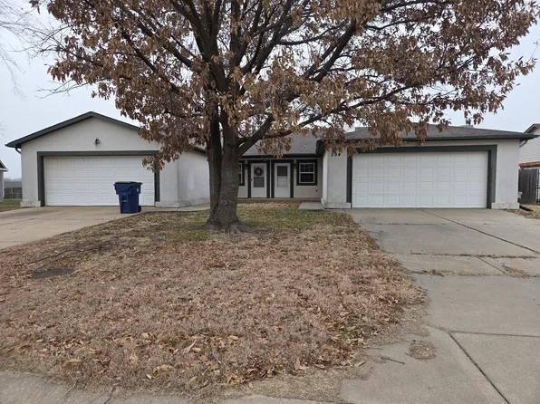 204 E Eagle Watch St, Mulvane, KS 67110