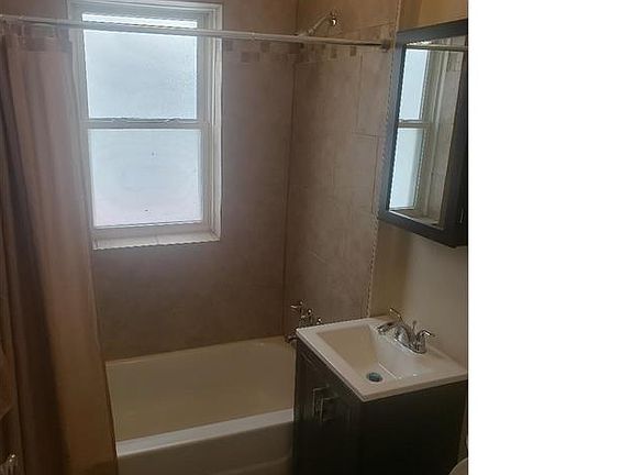 4th image of 6504 S Maplewood Ave APT 2