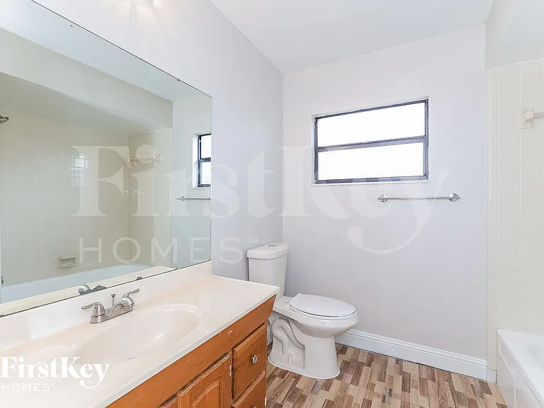 7652 Clubhouse Estates Dr — Photo 13