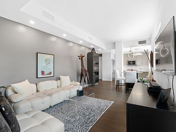 5th image of 800 Avenue At Port Imperial APT 813