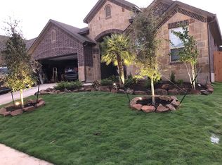 210 Lacy Oak Dr, Buda, TX 78610