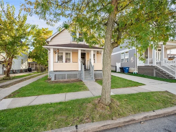 1633 Hopkins Ave, Lakewood, OH 44107