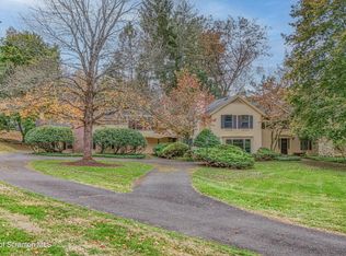 28 Church Hill Rd, Dalton, PA 18414