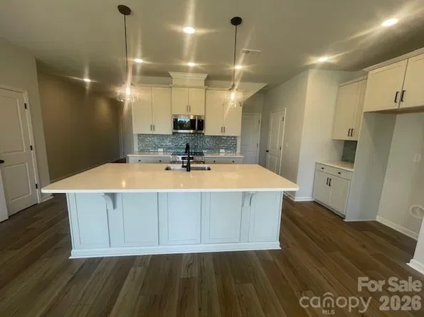 257 Alluvium Ln, Waxhaw, NC 28173