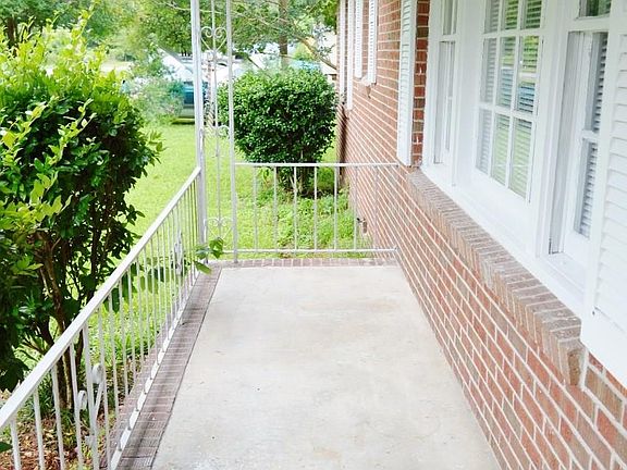 2nd image of 2606 Riverland Dr