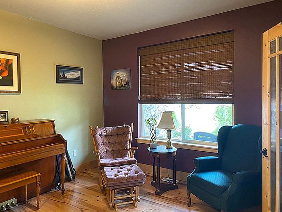 Music/office/spare BR