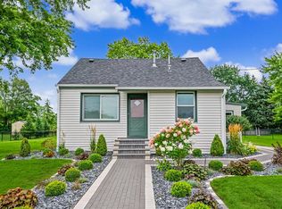 10126 S Judith Pl, Oak Creek, WI 53154