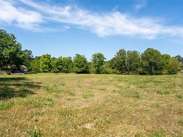 3131 Langley Rd — Photo 1