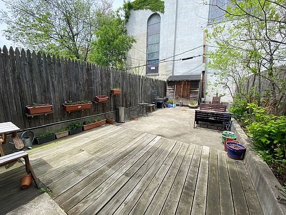 2nd image of 507 Van Buren St #1A