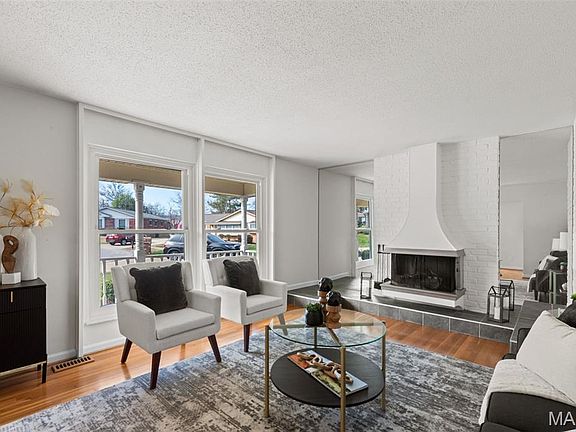 4th image of 5023 Waringford Dr