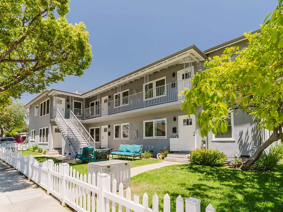 1700 N Fairview St #1708