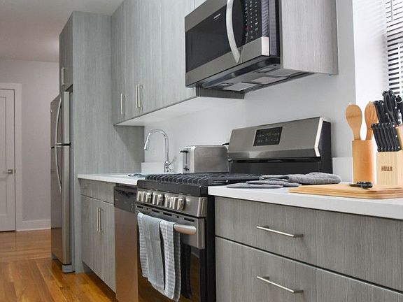 3rd image of 2101 Cedar Ave APT 5D