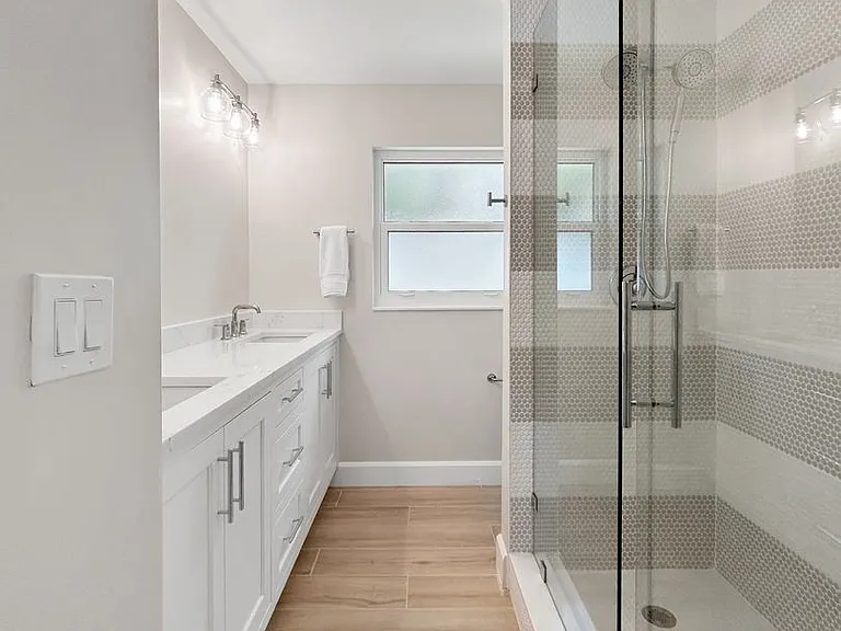 6331 4th Palm Point — Photo 31