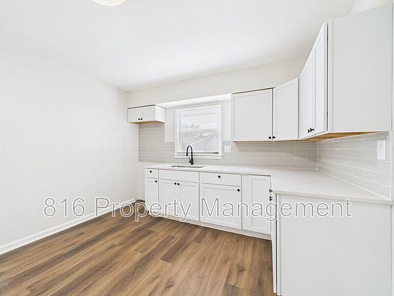 5th image of 11214 E Lexington Ave
