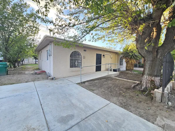 725 Cannon Dr SW, Albuquerque, NM 87105