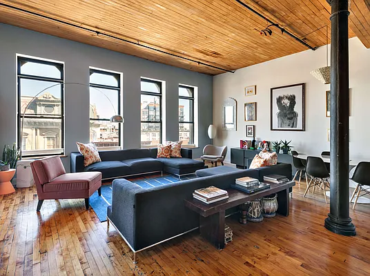 Sold by Compass | media 7