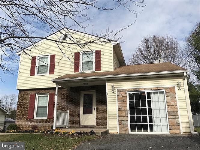 1st image of 113 Edgewood Dr