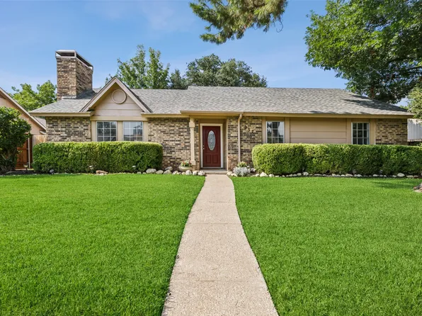 257 Creekside Ln, Coppell, TX 75019