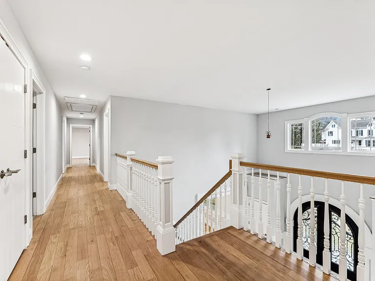 25 Jones Ct — Photo 28