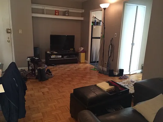 Rented by Shawn Elliott | media 22