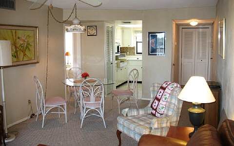 3rd image of 117 Country Club Dr Unit 701-1