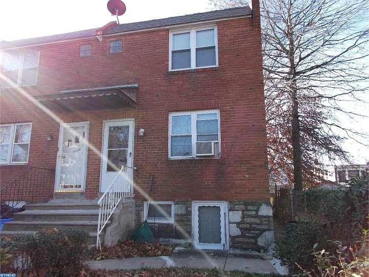 2nd image of 1016 Harrison St