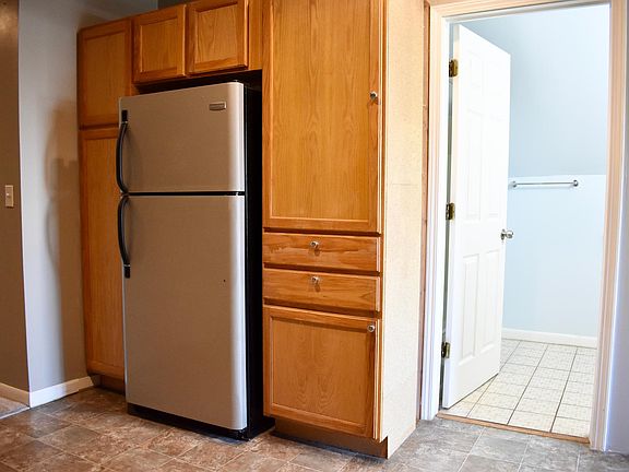 2nd image of 2610 W Cortland St #3