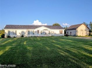 7698 Capac Rd, Lynn, MI 48097