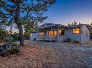 14526 McCourtney Rd, Grass Valley, CA 95949