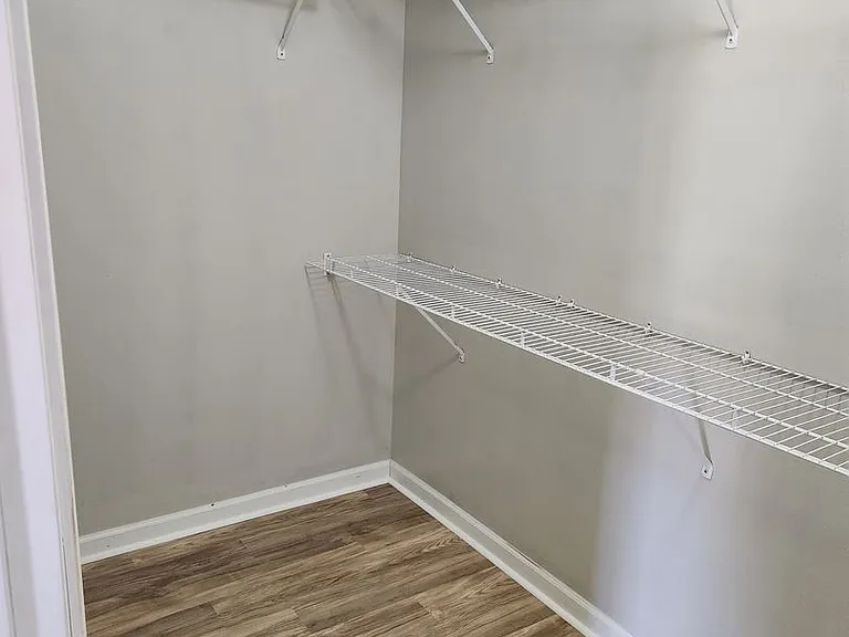 306 Haverhill Cir — Photo 8