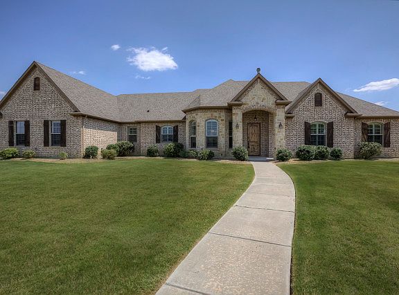 4th image of 3144 Hillview Dr