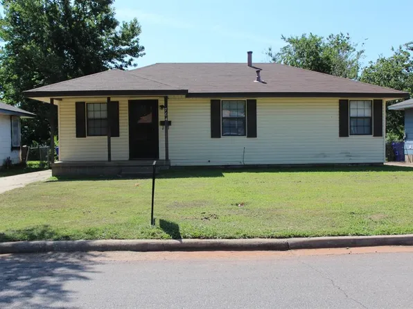 764 E Rose Dr, Midwest City, OK 73110