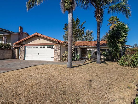 4th image of 155 Pajaro Way