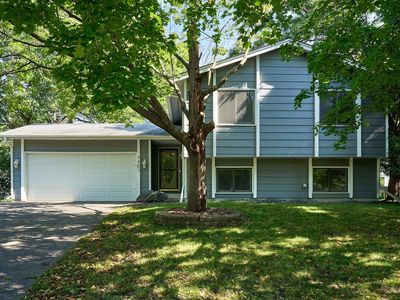 9863 Balmoral Ln, Eden Prairie, MN, 55347