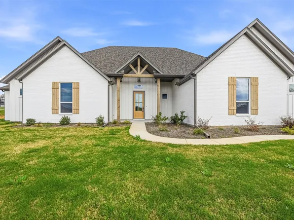 1005 Ronnie Ct, Springtown, TX 76082