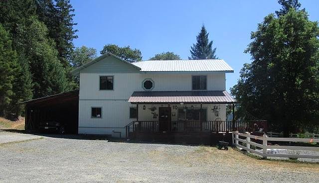 1st image of 400 95th St