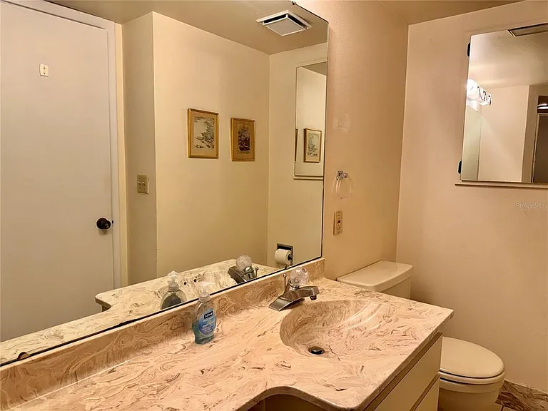 5400 34th St W #12H — Photo 31