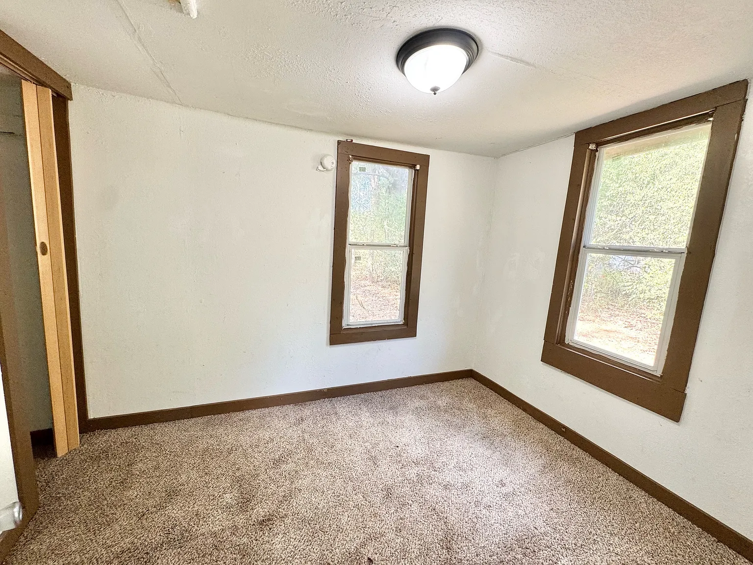 321 SE 3RD - Unit 1 — Photo 2
