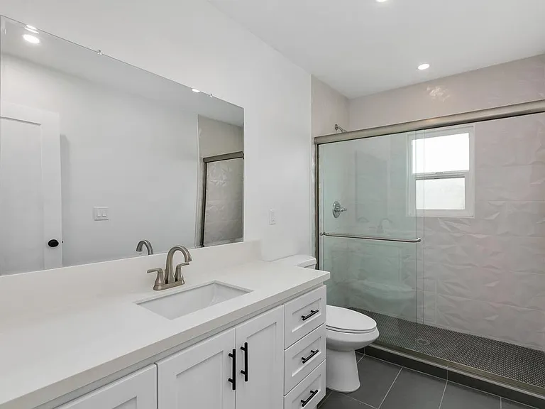 3647 Georgia St — Photo 2