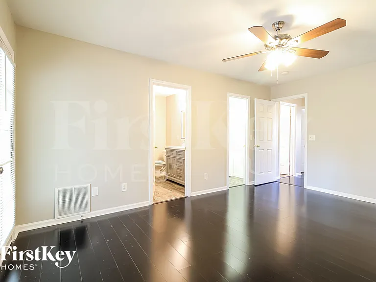3904 Melco Ct — Photo 7