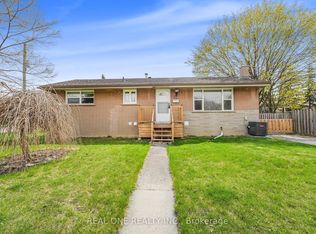 22 Halam Ave, Hamilton, ON L8V 1Z3
