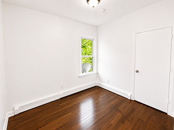 5th image of 668 Irvine Turner Blvd Floor 3