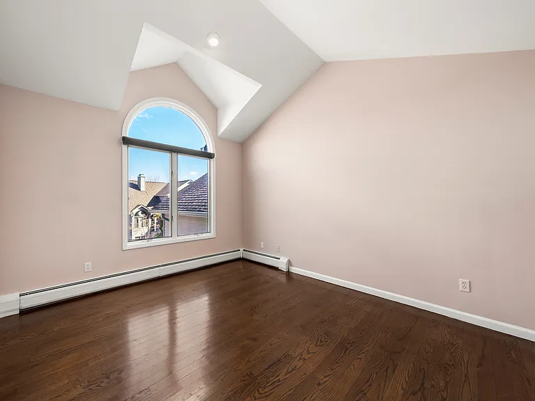 403 Dogwood Ct #403 — Photo 20